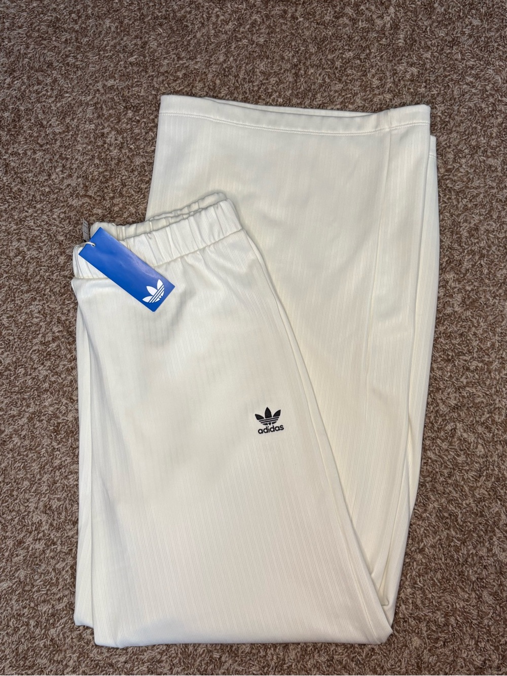 ADIDAS Originals Women's Essentials Winterized Wide Rib Pant - NWT - sz L